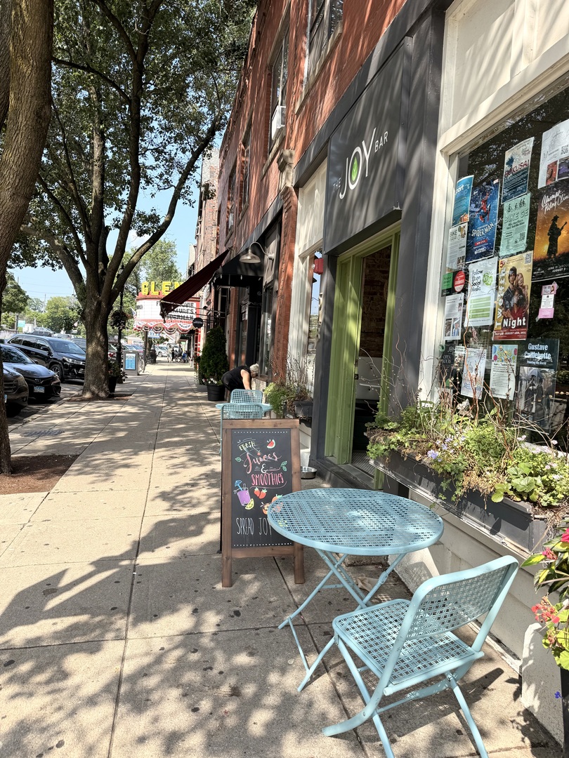 580 Oak Street Glen Ellyn IL 60137