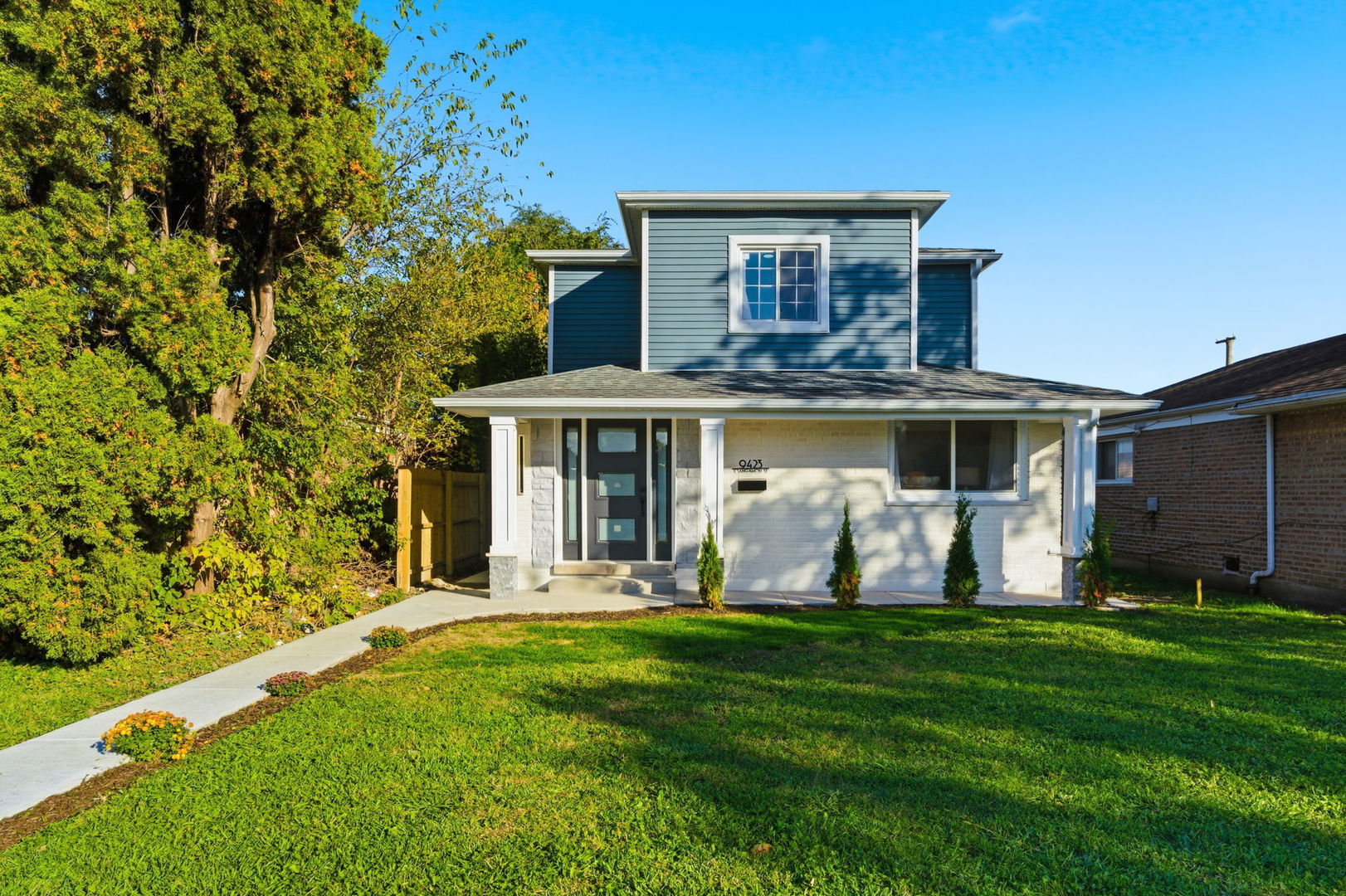 9423 South Sangamon Street Chicago IL 60620