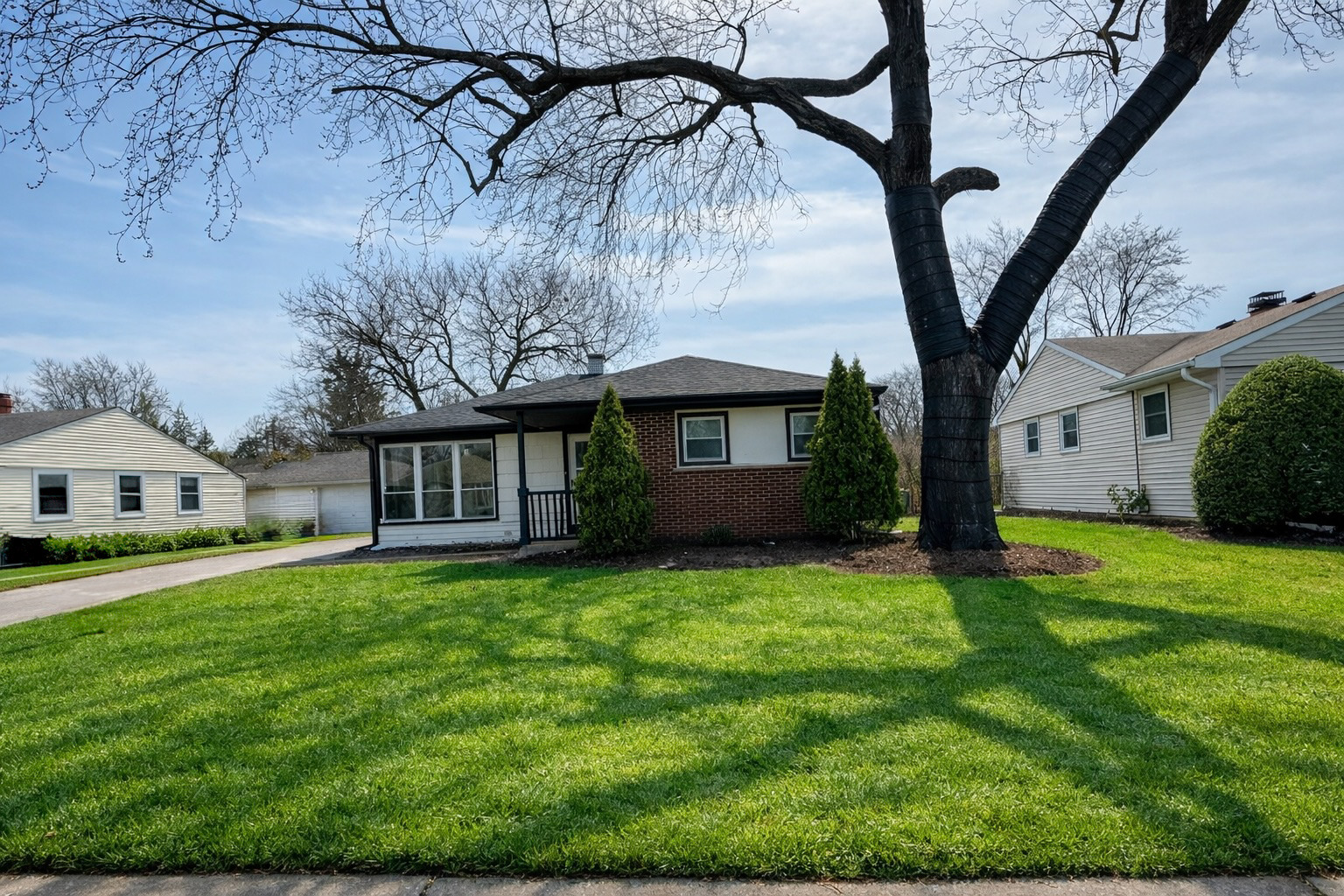 2109 Park Street Rolling Meadows IL 60008