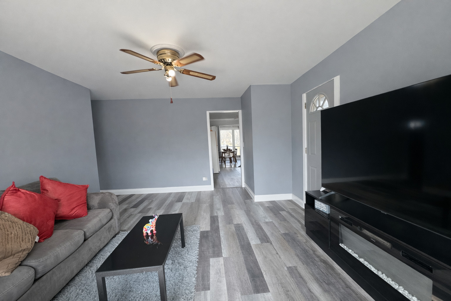 2109 Park Street Rolling Meadows IL 60008