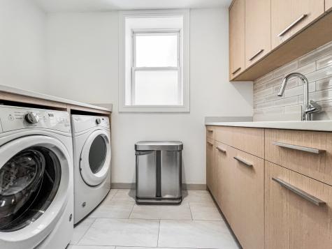 5643 North Glenwood Avenue Chicago IL 60660