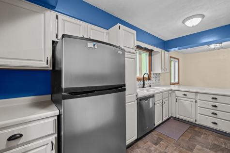 8504 Ridgewood Road Rock Island IL 61201