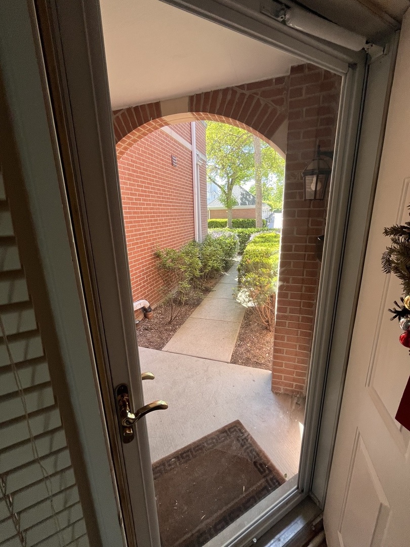 4252 West Harrington Lane Chicago IL 60646