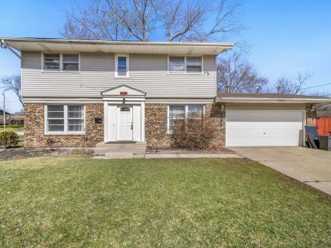 1421 Heather Drive Aurora IL 60506
