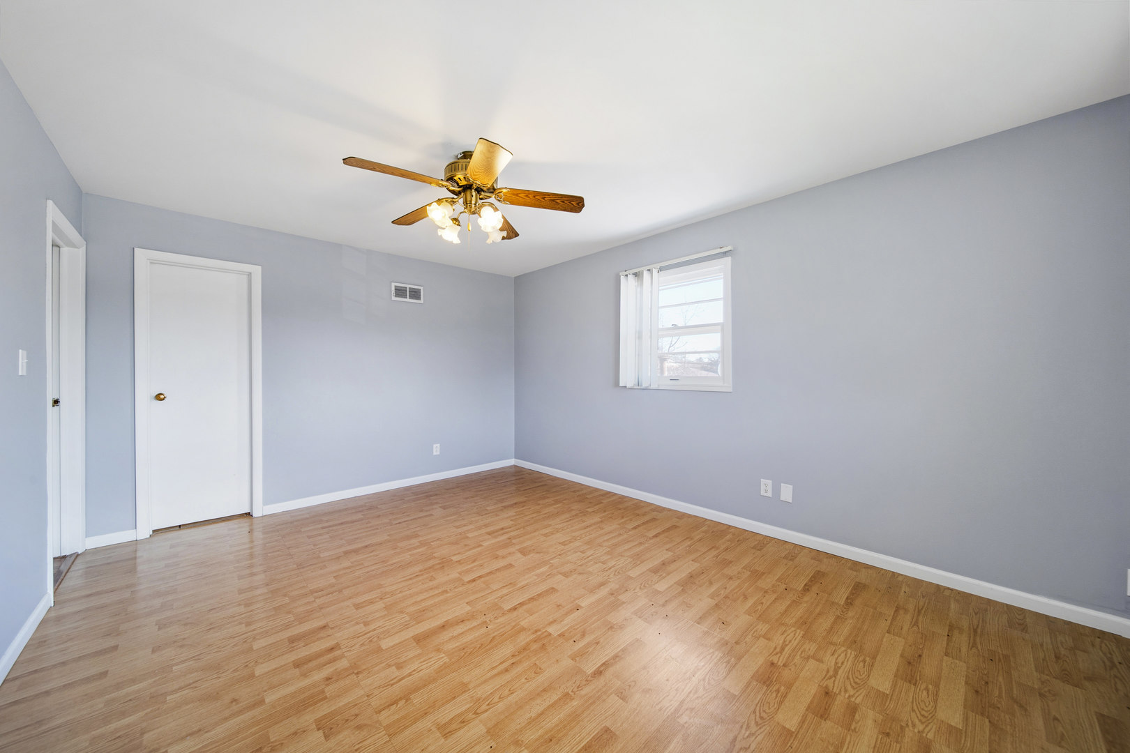 1421 Heather Drive Aurora IL 60506