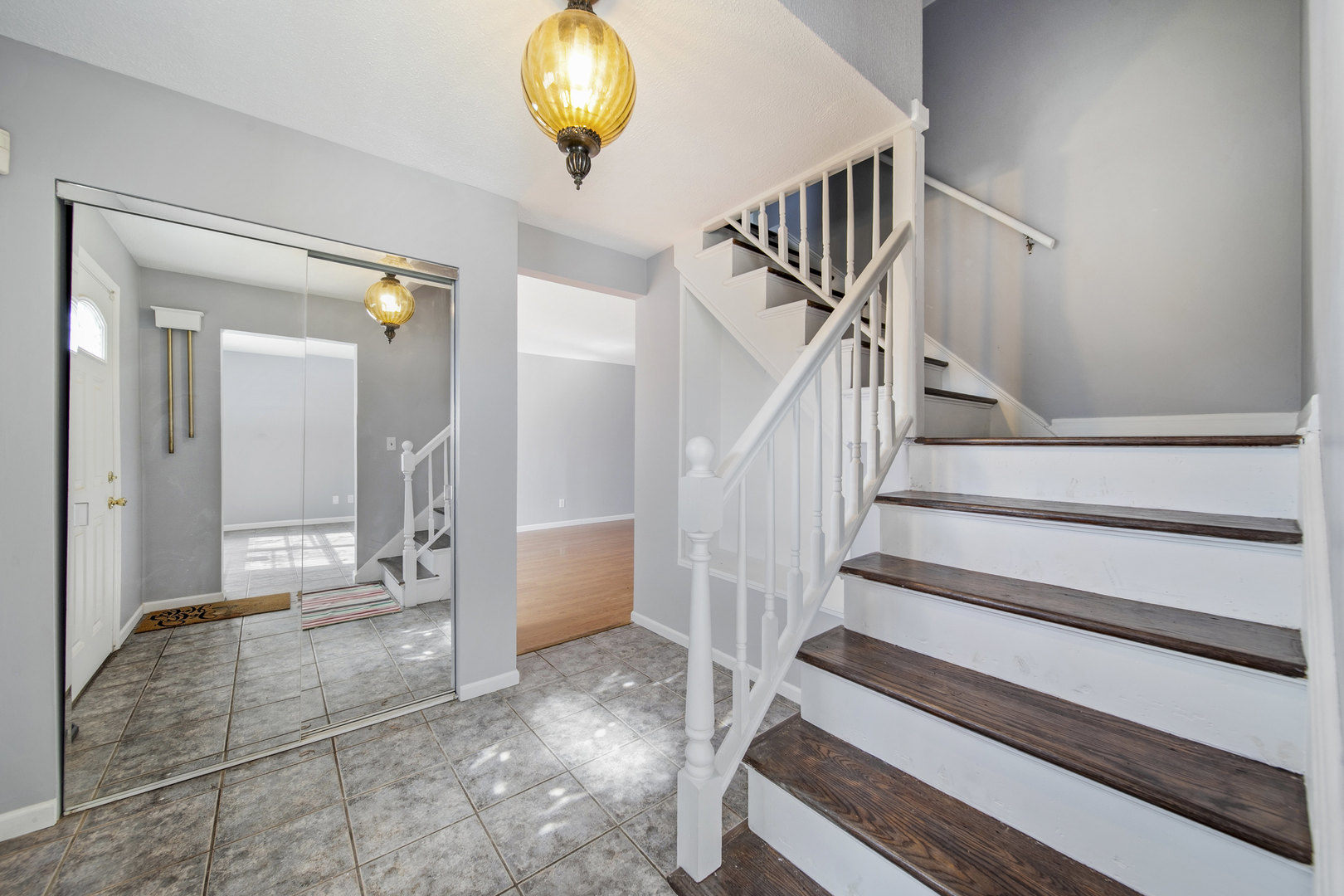 1421 Heather Drive Aurora IL 60506