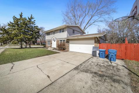 1421 Heather Drive Aurora IL 60506