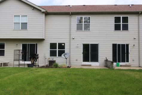 713 Carlisle Drive Woodstock IL 60098