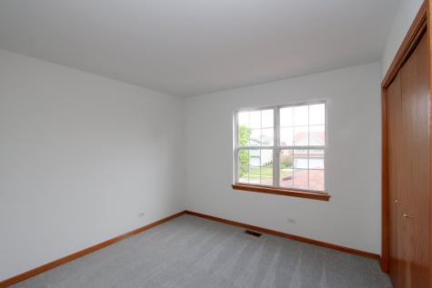 713 Carlisle Drive Woodstock IL 60098
