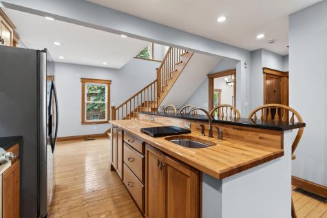 1117 Margret Street Des Plaines IL 60016