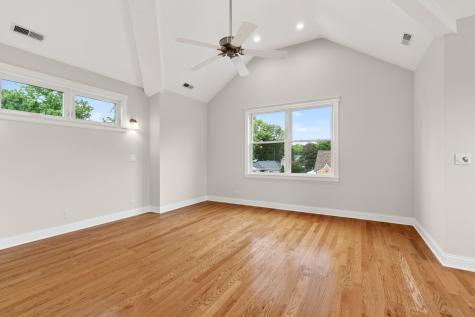 1117 Margret Street Des Plaines IL 60016
