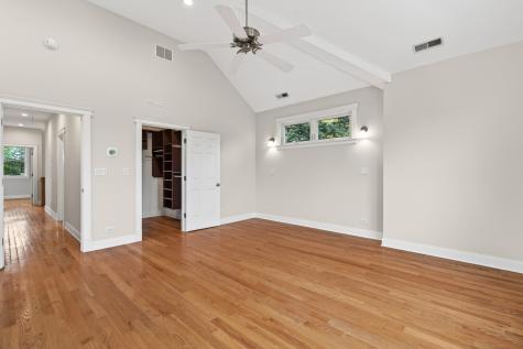 1117 Margret Street Des Plaines IL 60016