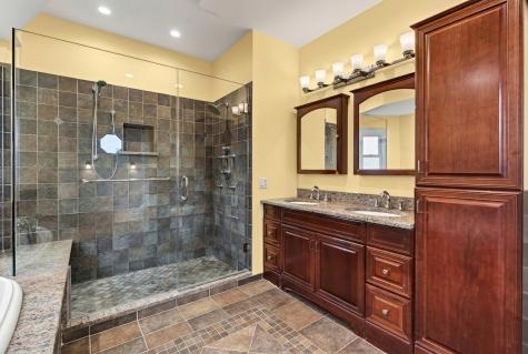 1117 Margret Street Des Plaines IL 60016