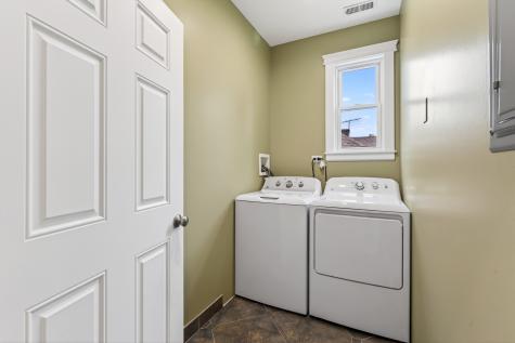 1117 Margret Street Des Plaines IL 60016