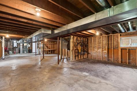 1117 Margret Street Des Plaines IL 60016