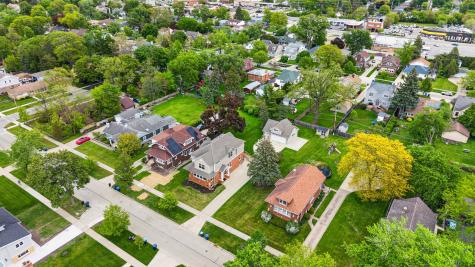 1117 Margret Street Des Plaines IL 60016