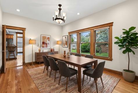 1117 Margret Street Des Plaines IL 60016