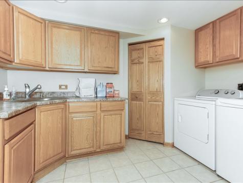 1489 Polo Court Bartlett IL 60103