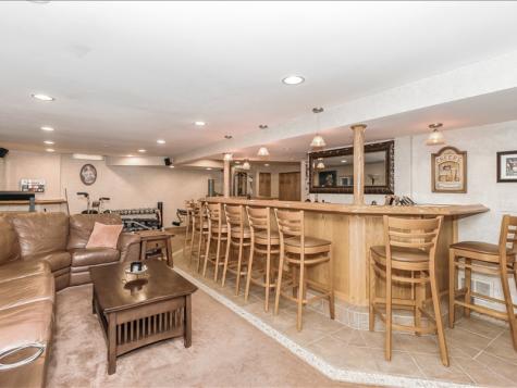 1489 Polo Court Bartlett IL 60103