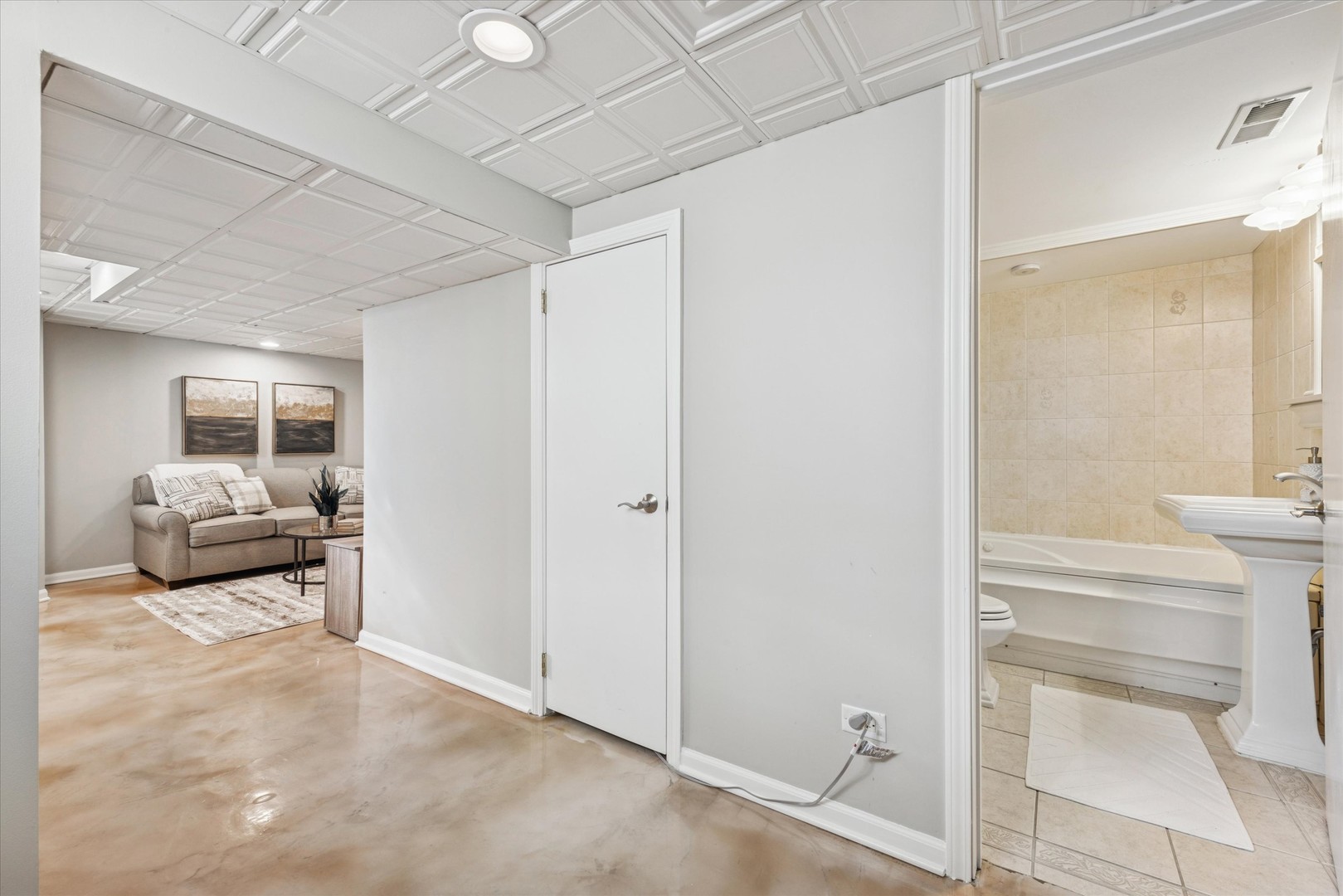 991 South Swain Avenue Elmhurst IL 60126