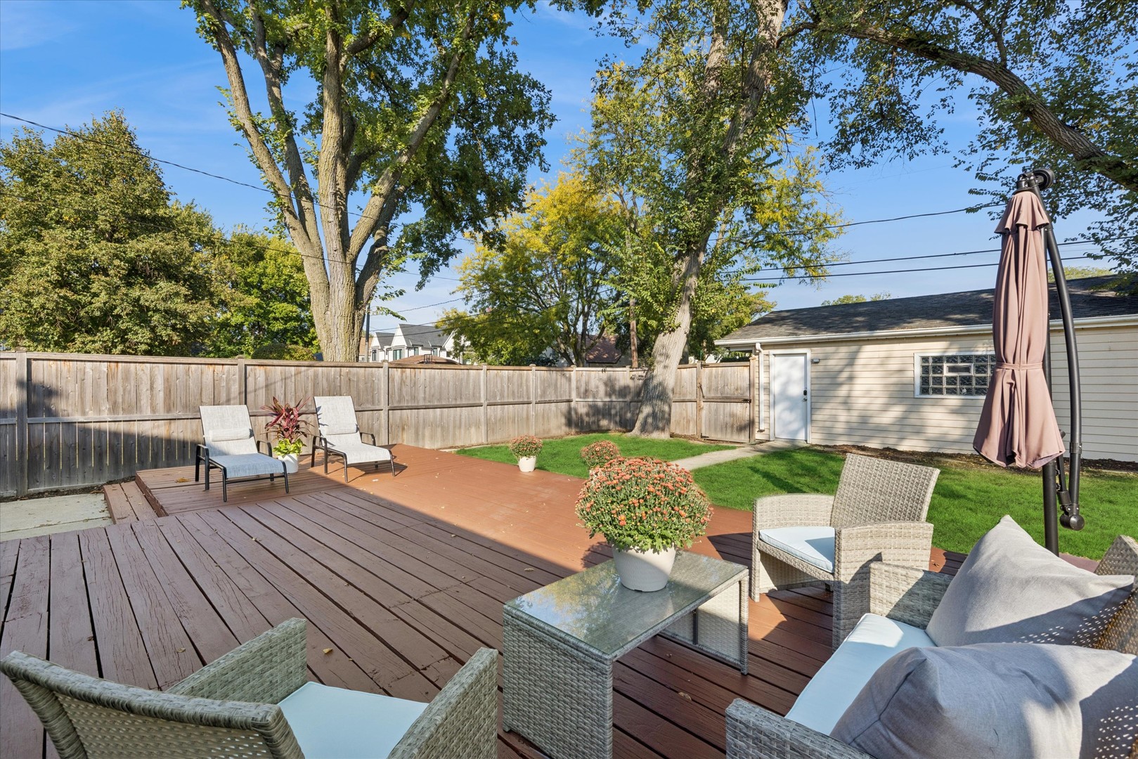 991 South Swain Avenue Elmhurst IL 60126