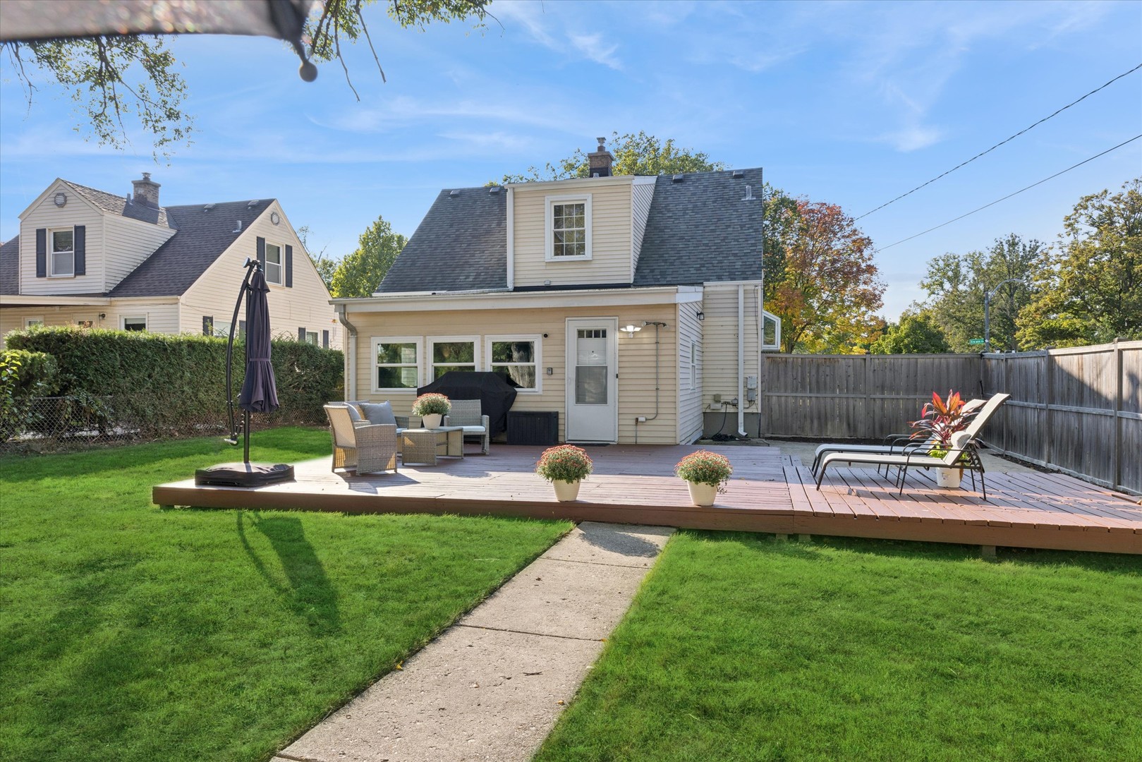 991 South Swain Avenue Elmhurst IL 60126