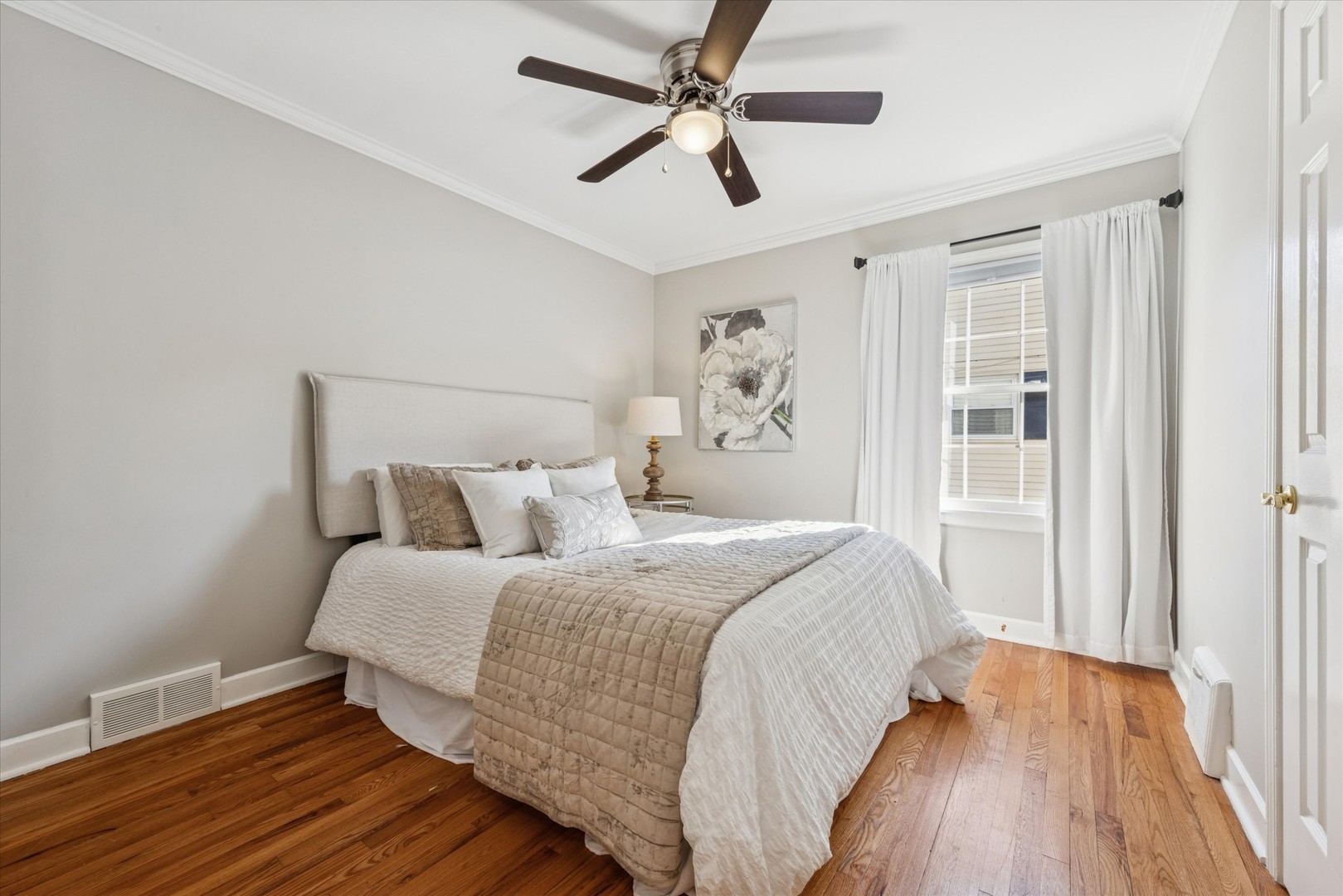 991 South Swain Avenue Elmhurst IL 60126