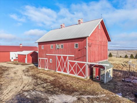 10256 Somonauk Road Hinckley IL 60520