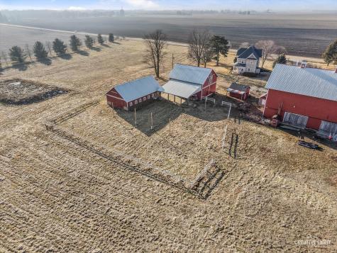 10256 Somonauk Road Hinckley IL 60520