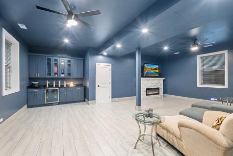 7727 South Roberts Road Bridgeview IL 60455