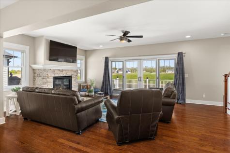 12 Waterside Way Ottawa IL 61350