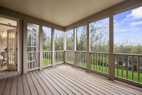 707 Stone Canyon Circle Inverness IL 60010
