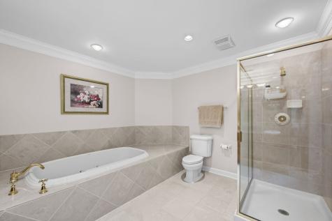 707 Stone Canyon Circle Inverness IL 60010