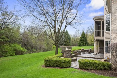 707 Stone Canyon Circle Inverness IL 60010