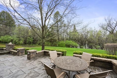 707 Stone Canyon Circle Inverness IL 60010