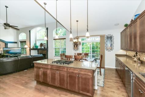 130 Regency Drive Bartlett IL 60103