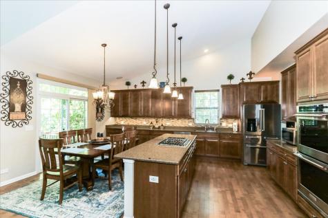 130 Regency Drive Bartlett IL 60103