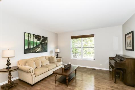 130 Regency Drive Bartlett IL 60103