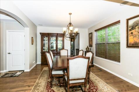 130 Regency Drive Bartlett IL 60103