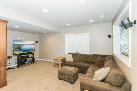 130 Regency Drive Bartlett IL 60103