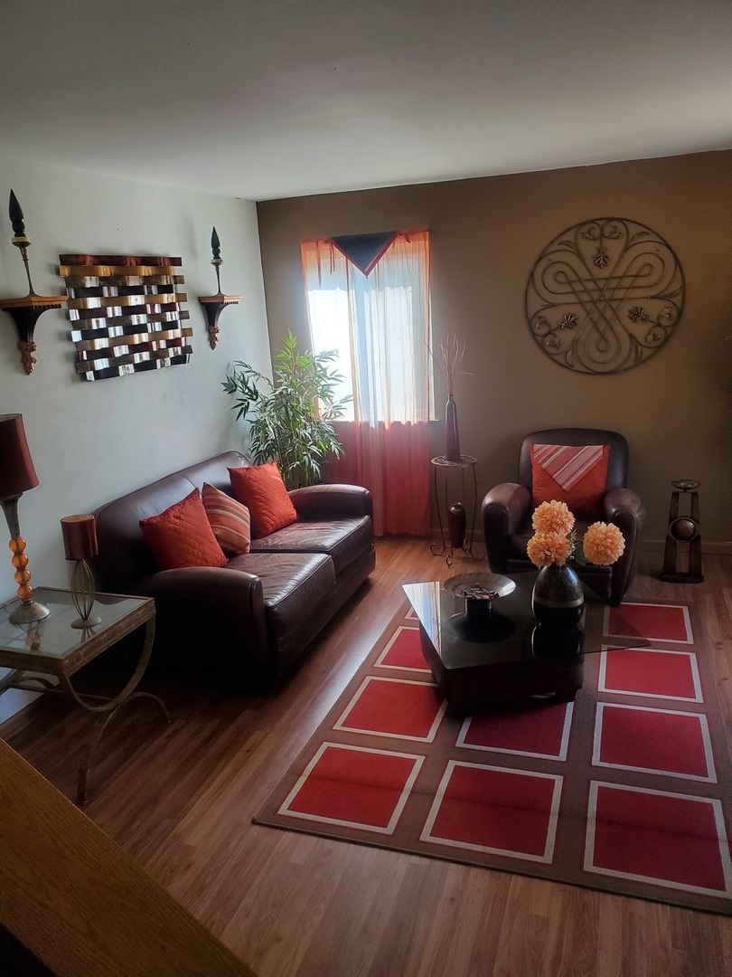 528 Alcott Lane Bolingbrook IL 60440