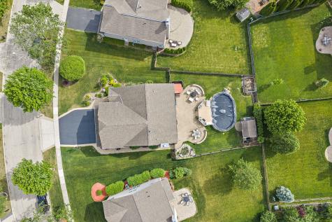 1961 Broadsmore Drive Algonquin IL 60102