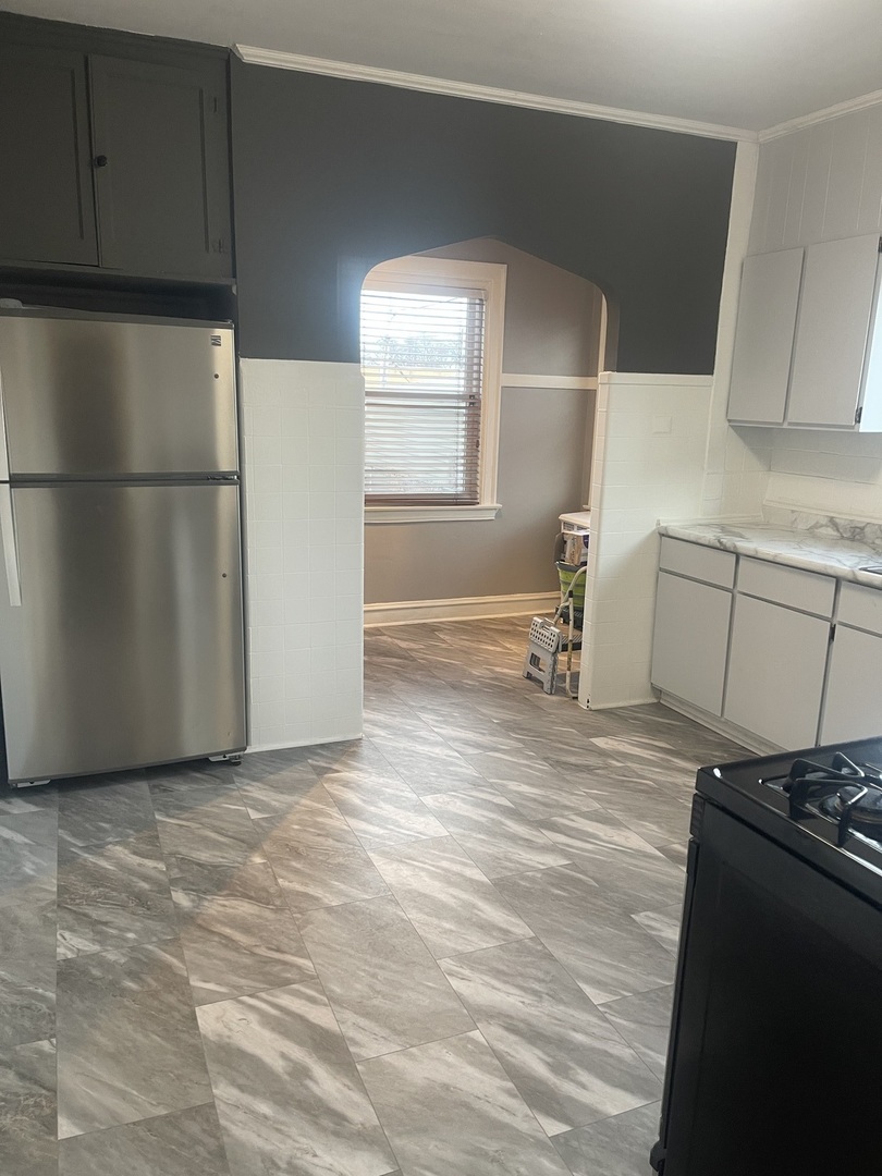1534 East 86th Place Chicago IL 60619