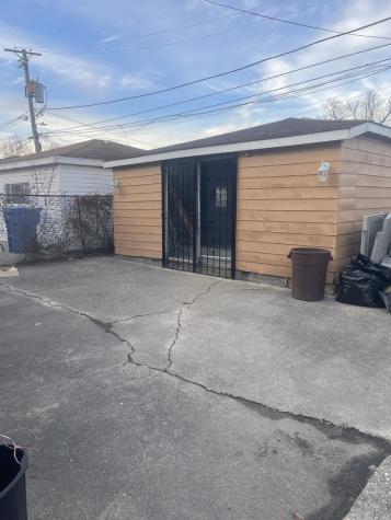 1534 East 86th Place Chicago IL 60619