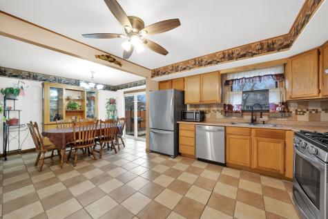 10732 South Meadow Lane Palos Hills IL 60465