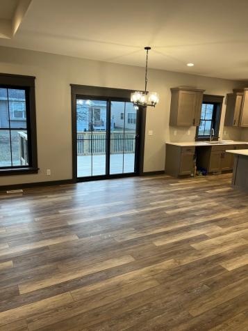 2220 Stratford Lane Sycamore IL 60178