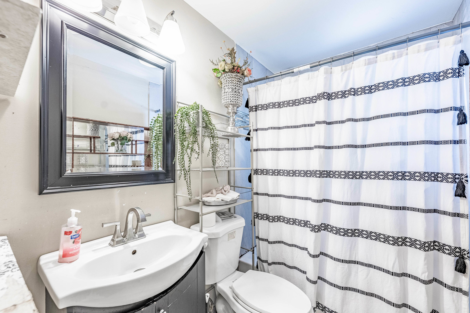 13308 South Riverdale Avenue Chicago IL 60827