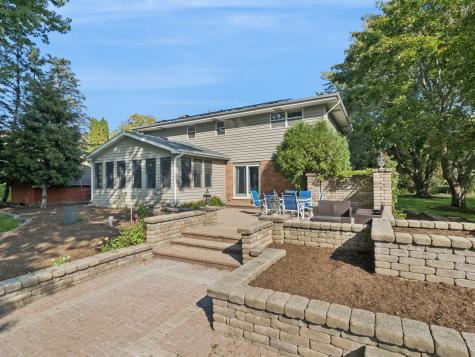 152 South Ela Road Barrington IL 60010