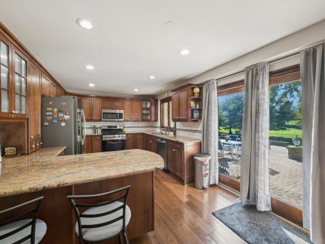 152 South Ela Road Barrington IL 60010