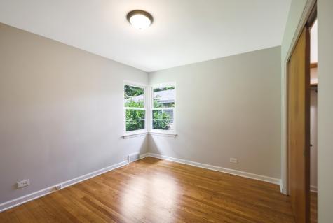 1615 East Evergreen Street Wheaton IL 60187